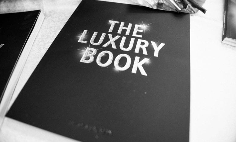 THE LUXURY BOOK – primul manual al luxului din România