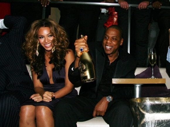 Jay-Z este noul proprietar al şampaniei Armand de Brignac