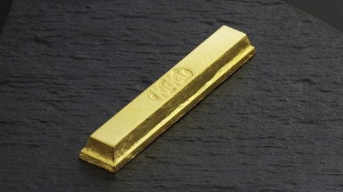 KitKat din aur