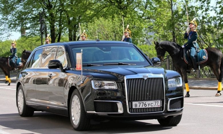 Mașini cu simbol de statut – Limuzina Aurus, mașina președintelui Vladimir Putin