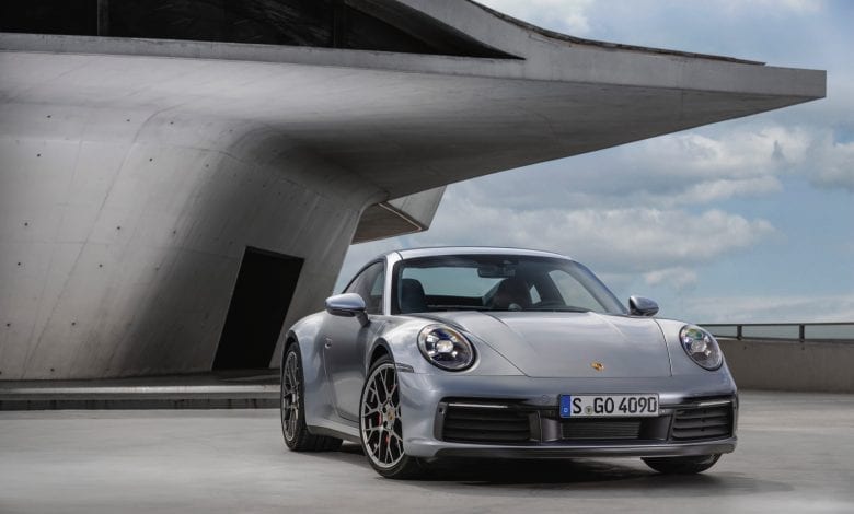 Noul Porsche 911 – ADN sportiv high-tech cu design emblematic