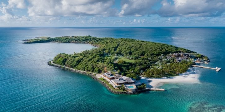 Insula privată Calivigny, o experiență luxoasă de la 132.000 de dolari pe noapte