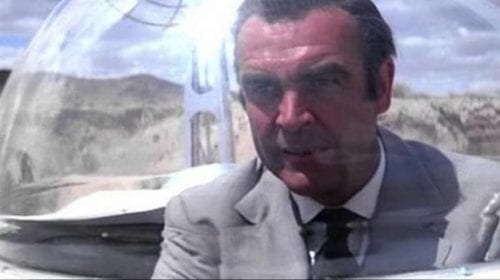 Vehicul lunar condus de Sean Connery ca agentul 007, scos la licitație