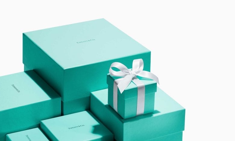 Proprietarul Louis Vuitton ar vrea să cumpere Tiffany & Co.