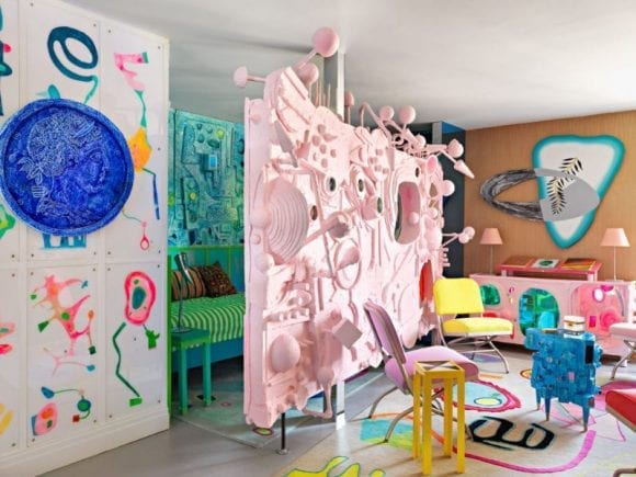 Designerul Doug Meyer a ales interioare creative cu trimitere la instalații de artă în propria locuință