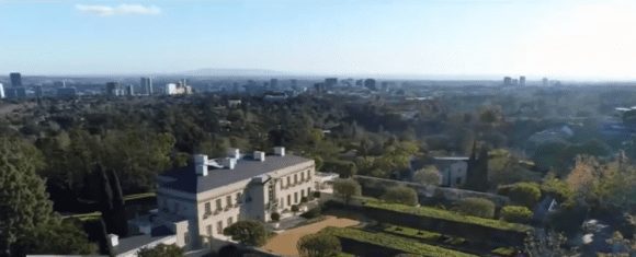 Record în LA: Un palat s-a vândut cu 150 milioane de dolari
