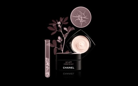 Acordă pielii o atenție deosebită în orice moment, cu LE LIFT Crème de Nuit de la Chanel