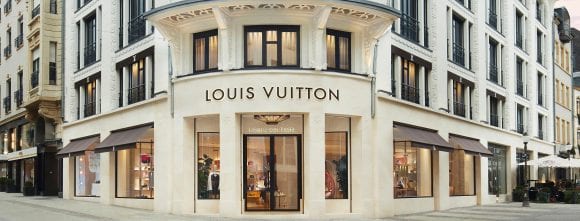 Louis Vuitton a dezvăluit ceasul Tambour Carpe Diem cu un craniu și un șarpe