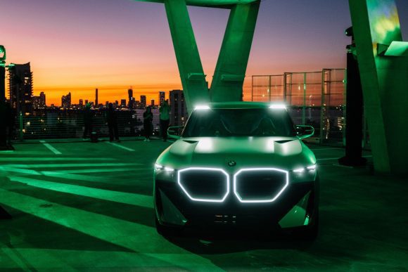 BMW revine la Art Basel Miami Beach ca partener auto oficial