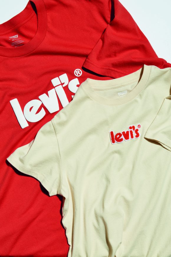 Levi’s prezintă noul Poster Logo pentru Primăvară/Vară 2022 inspirat din anii ’70