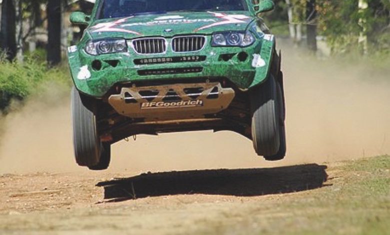BMW X3CC X-raid în top 10 la Dakar