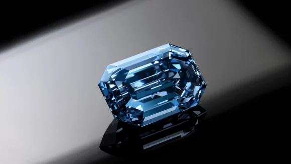 Diamantul De Beers Cullinan Blue a fost vândut cu 57,5 milioane de dolari