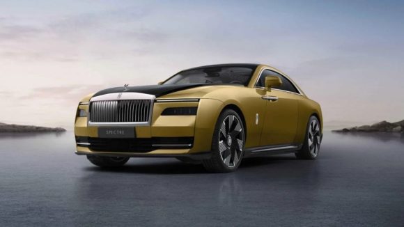 Rolls-Royce a dezvăluit Spectre – primul model complet electric