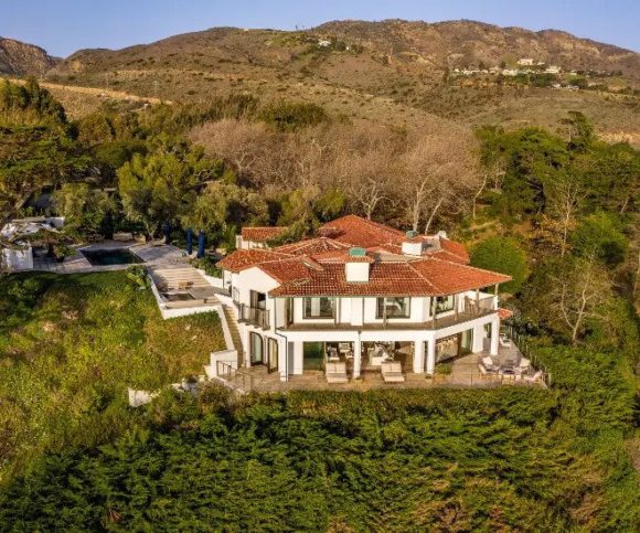 Kim Kardashian a cumpărat casa lui Cindy Crawford