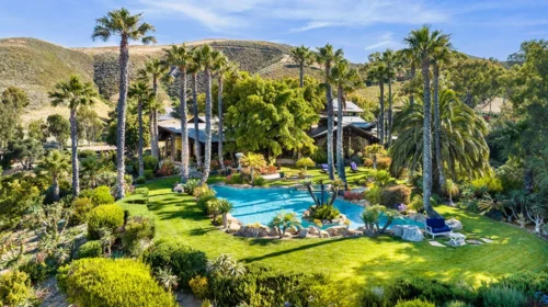 James Cameron și-a scos casa la vânzare pentru 33 de milioane de dolari
