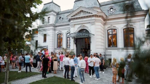 Guinness Book Party @ the villa: Cel mai mare cocktail paradise din lume a fost realizat cu ocazia redeschiderii „Casei Dimitrie Bolintineanu”