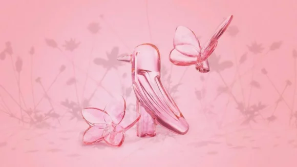 Baccarat lansează Think Pink – o colecție capsulă de obiecte de cristal