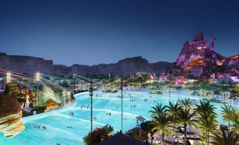Prințul moștenitor saudit construiește cel mai mare parc acvatic din lume