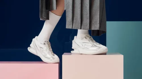 Fendi a dezvăluit modelul ultra-futurist FIRST 1 Sneaker