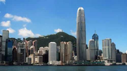 Hong Kong este cel mai scump oraș pentru expatriați