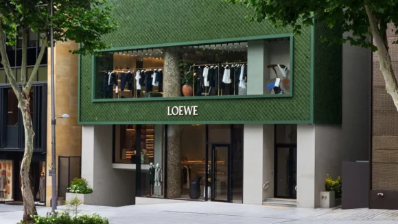 Casa Loewe deschide primul flagship în Seul