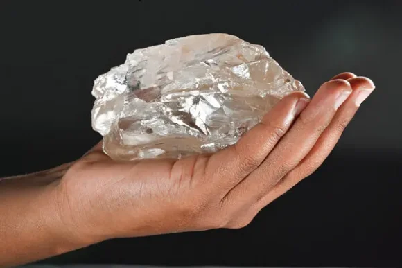 Al doilea cel mai mare diamant din lume a fost descoperit în Botswana