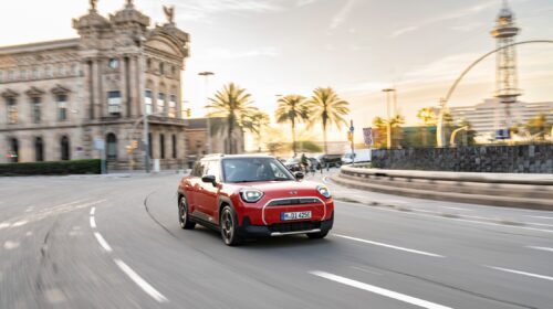 MINI prezintă două premiere mondiale la Mondial de l’Automobile 2024 de la Paris