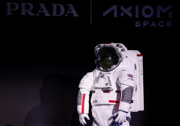 Astronauții Nasa vor purta Prada în următoarea lor aventură